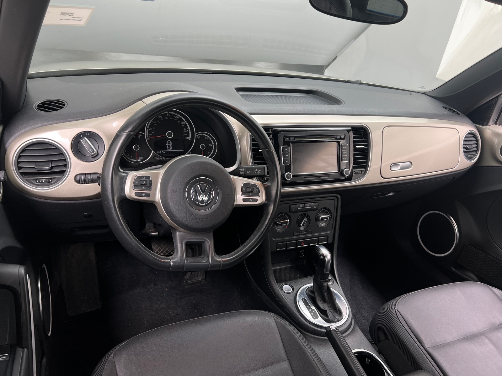 Thumbnail: 2013 Volkswagen Beetle - 2