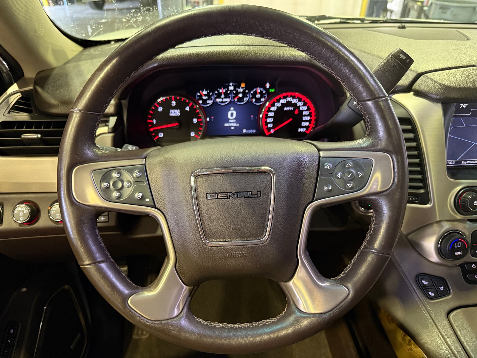 Thumbnail: 2016 GMC Yukon - 4