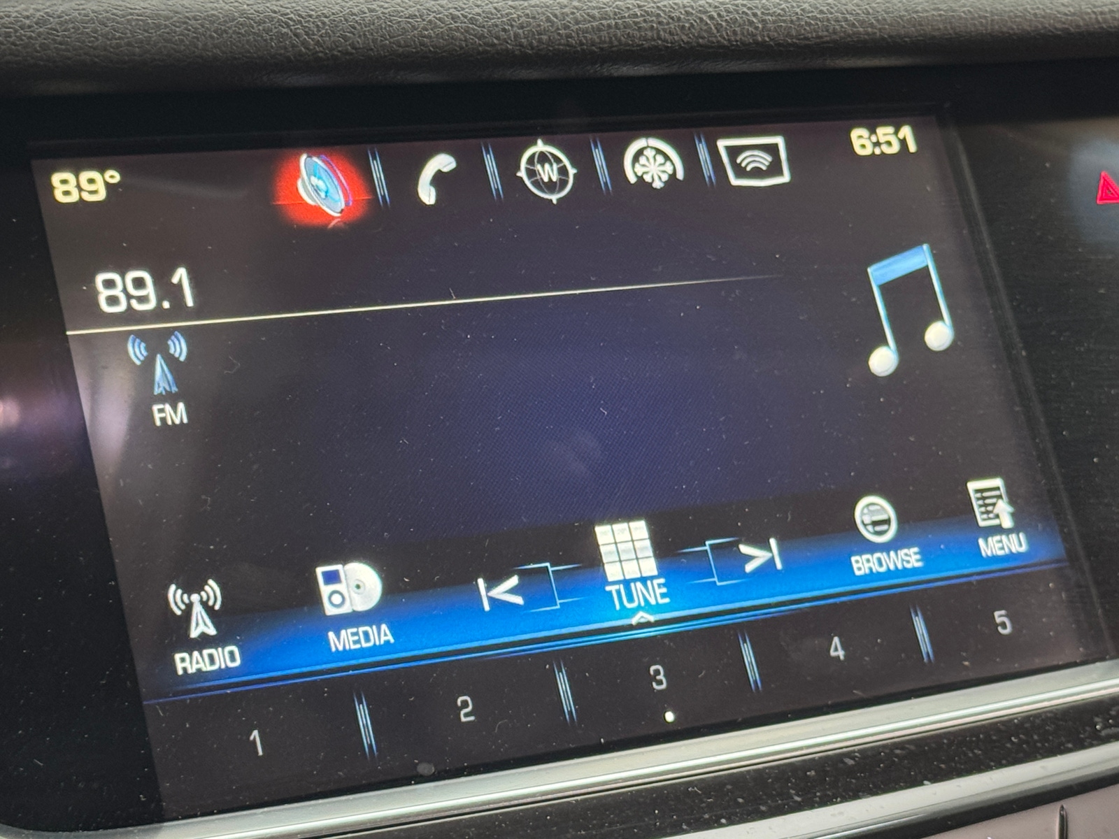 Thumbnail: 2019 Cadillac XT5 - 3