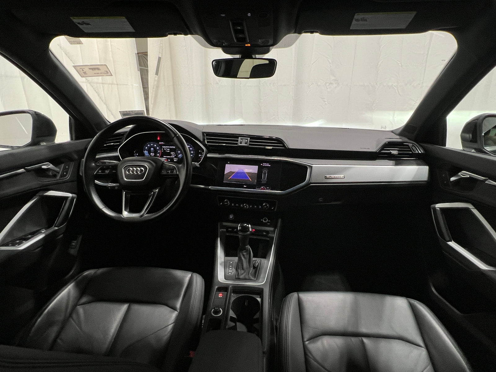 Thumbnail: 2020 Audi Q3 - 2