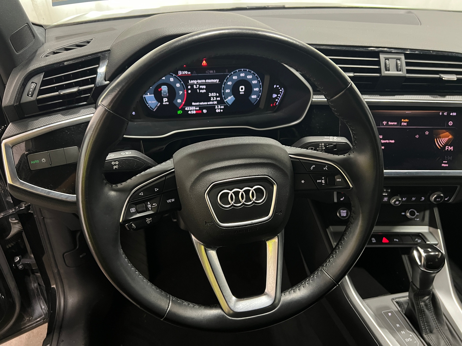 Thumbnail: 2020 Audi Q3 - 4