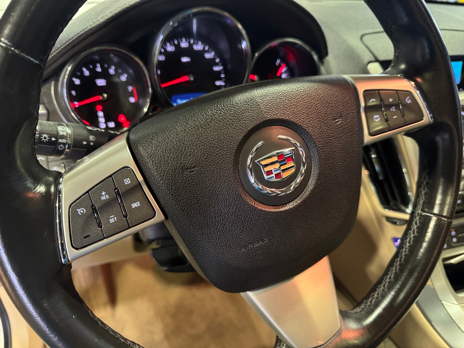 Thumbnail: 2014 Cadillac CTS - 3