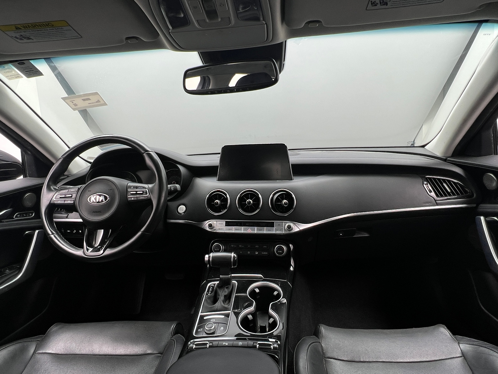 Thumbnail: 2018 Kia Stinger - 2