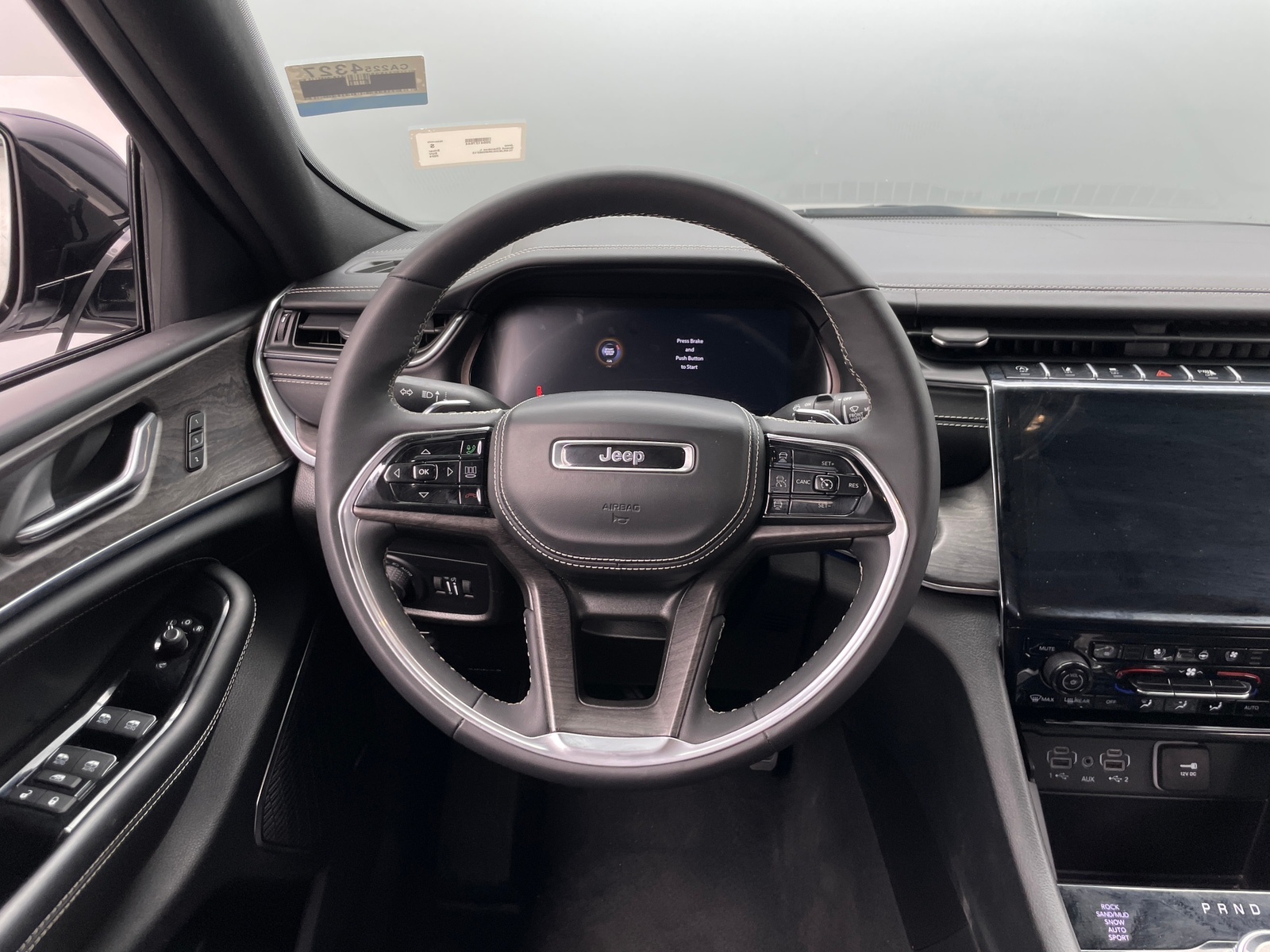 Thumbnail: 2024 Jeep Grand Cherokee L - 4