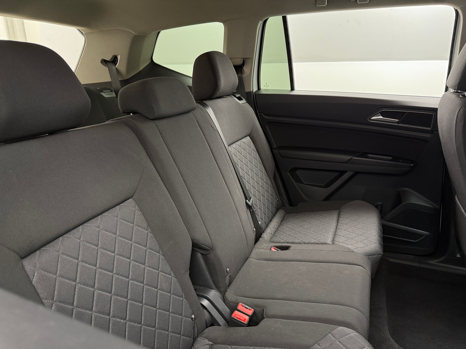 Thumbnail: 2019 Volkswagen Atlas - 6
