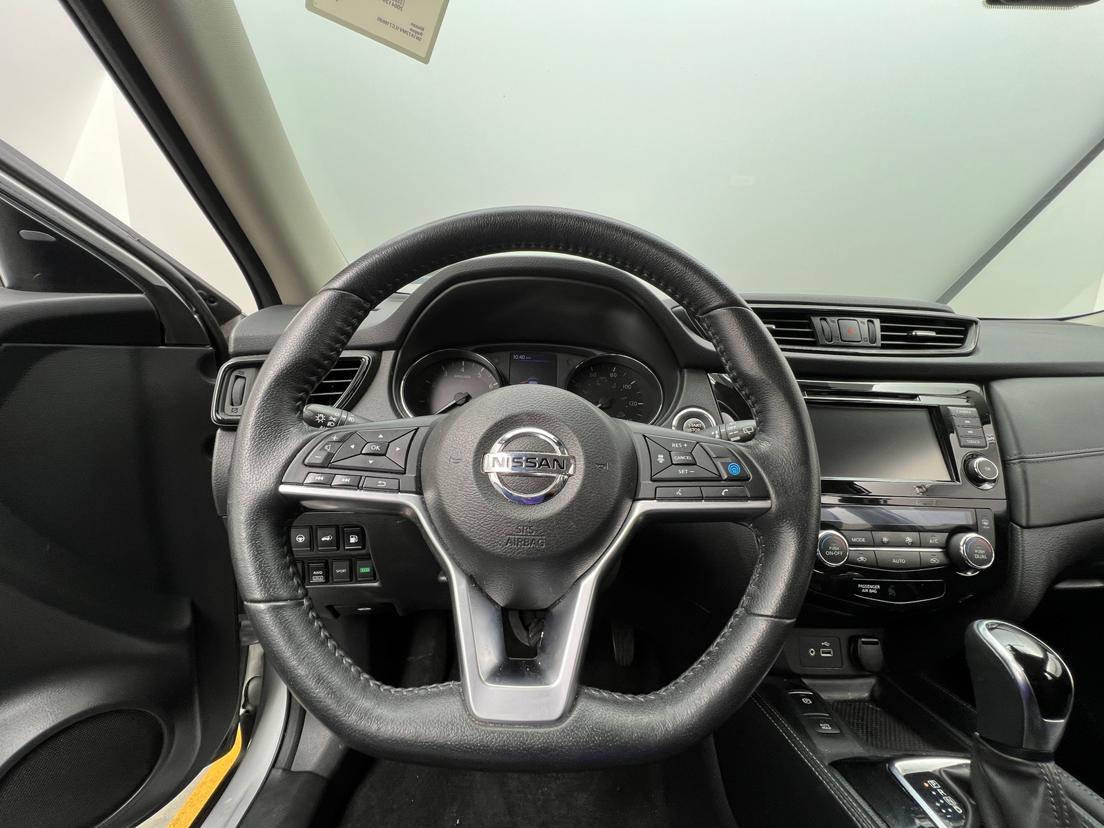 Thumbnail: 2020 Nissan Rogue - 4