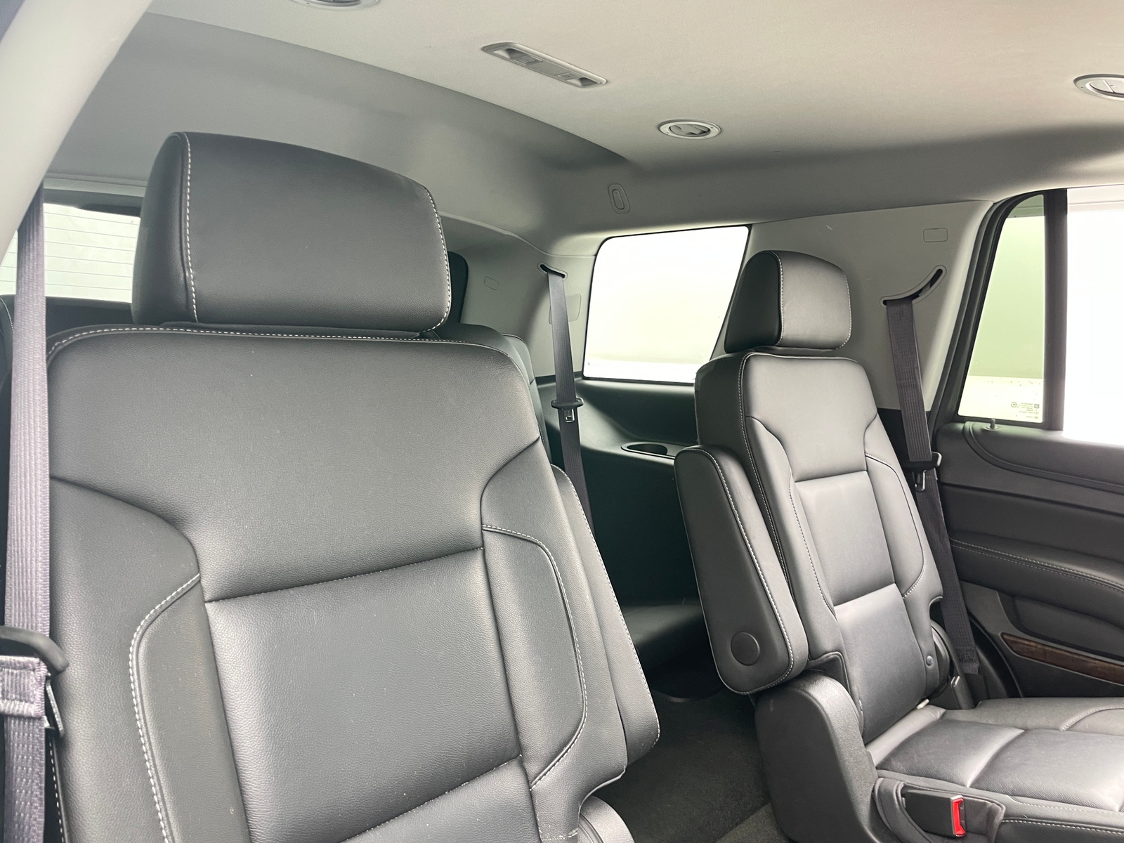 Thumbnail: 2017 Chevrolet Tahoe - 5