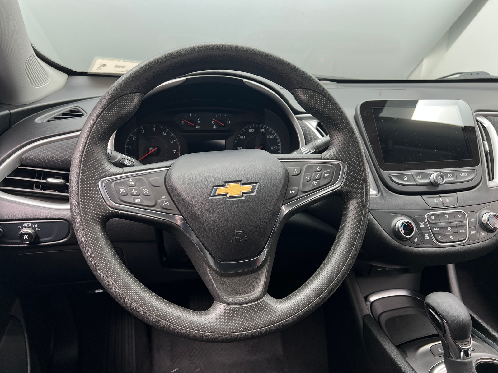 Thumbnail: 2024 Chevrolet Malibu - 5