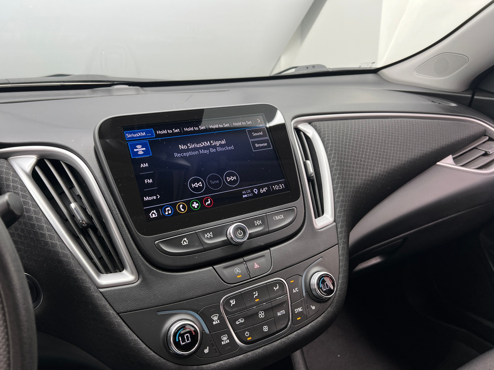 Thumbnail: 2024 Chevrolet Malibu - 4