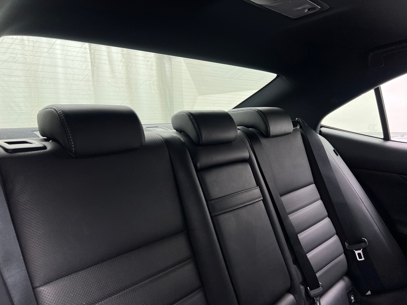 Thumbnail: 2016 Lexus IS - 5