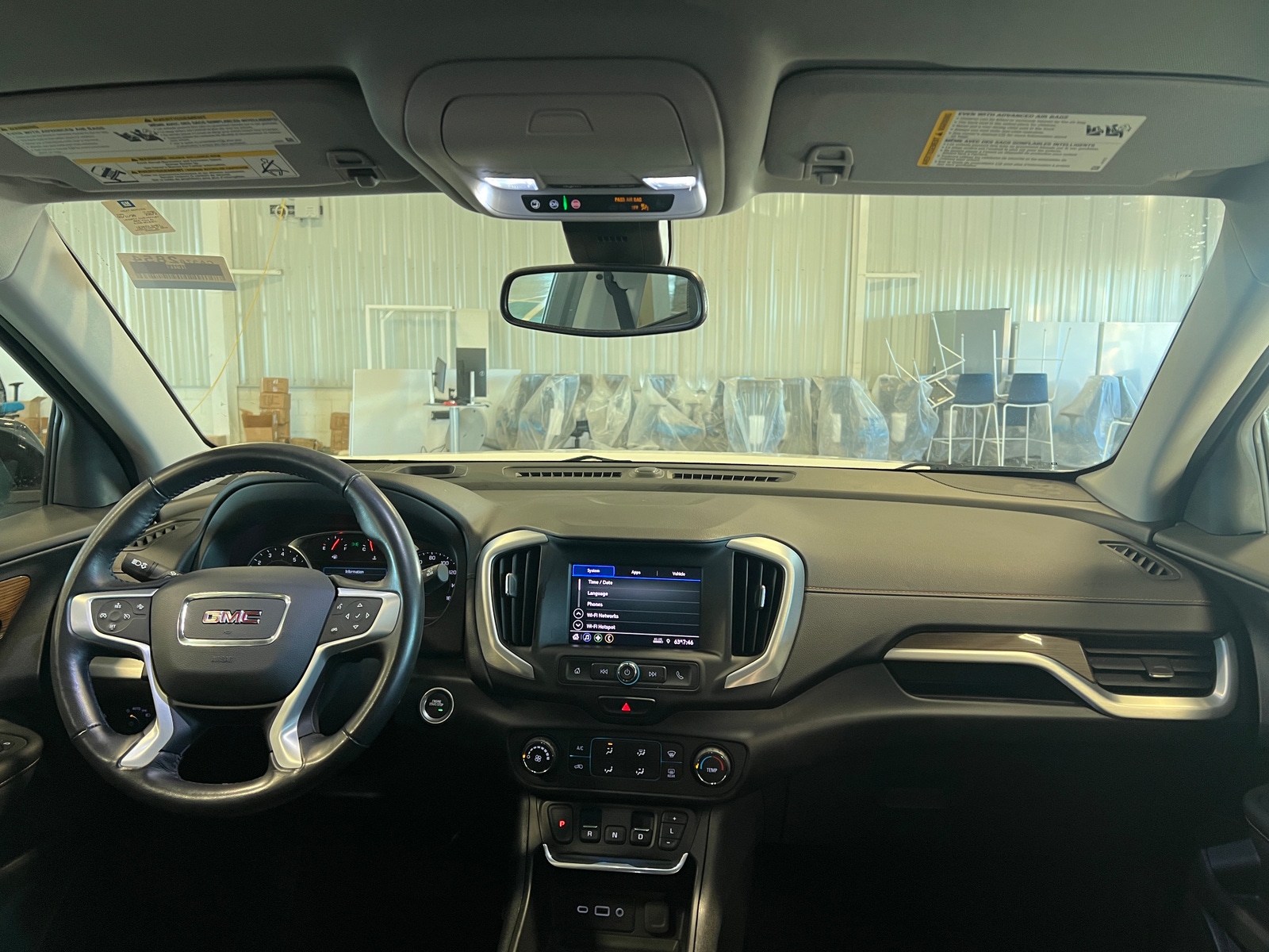 Thumbnail: 2020 GMC Terrain - 3