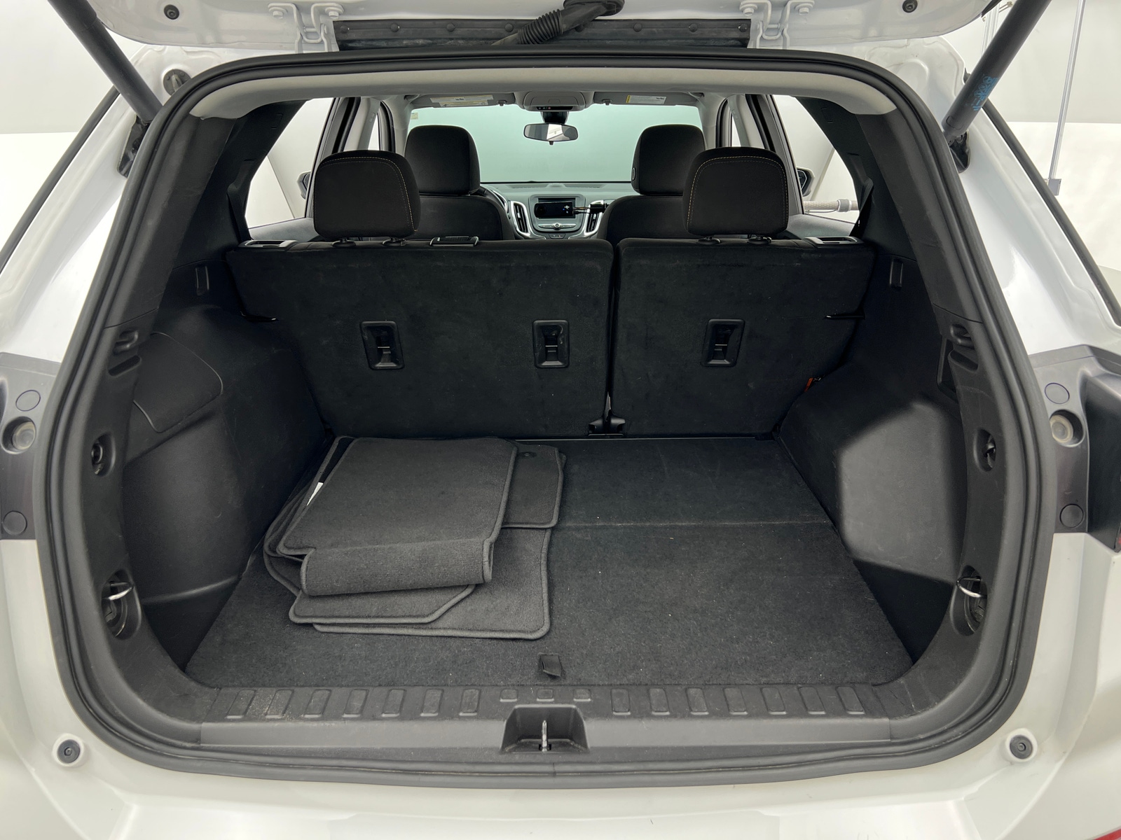 Thumbnail: 2024 Chevrolet Equinox - 7