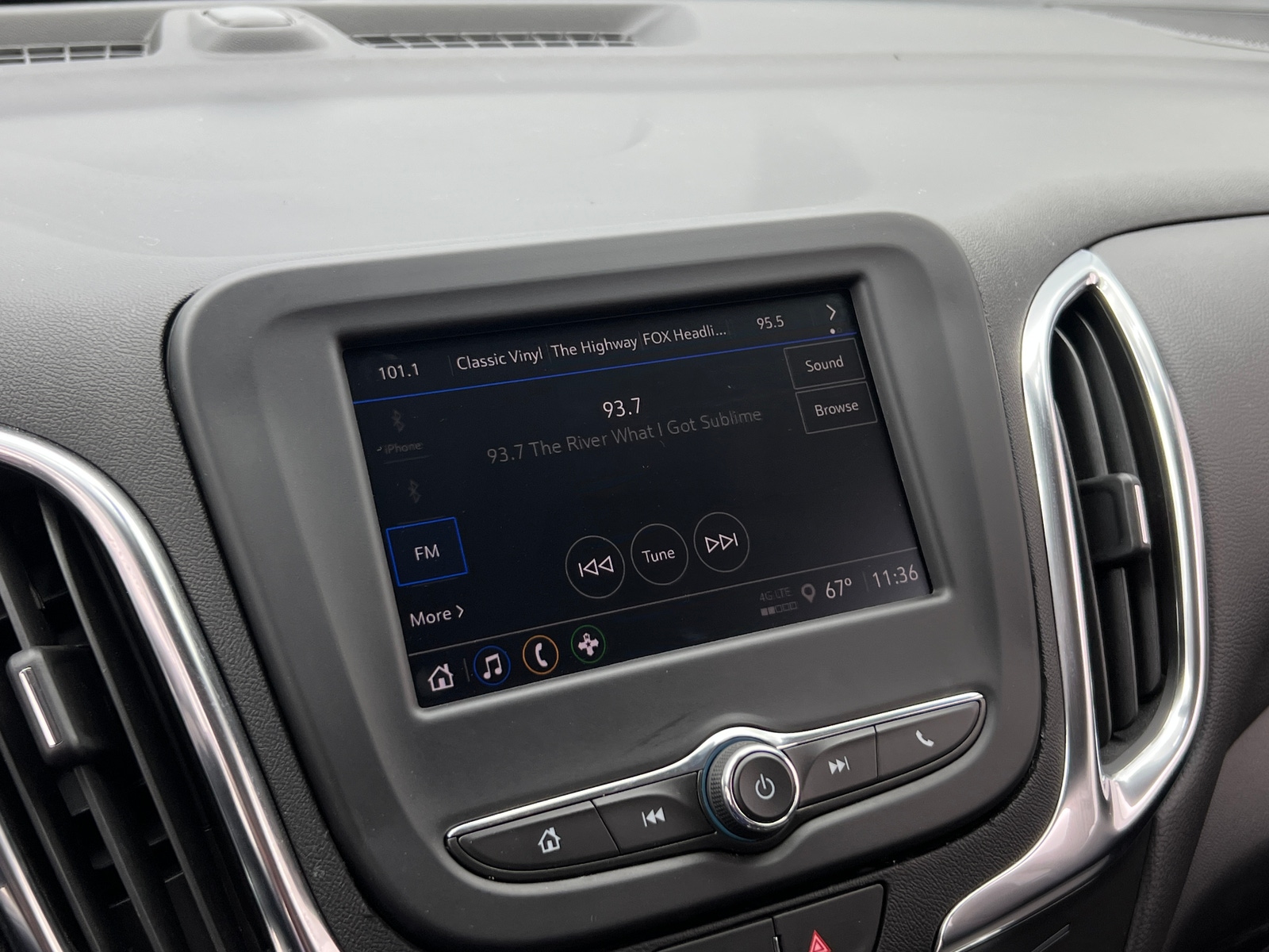 Thumbnail: 2024 Chevrolet Equinox - 4