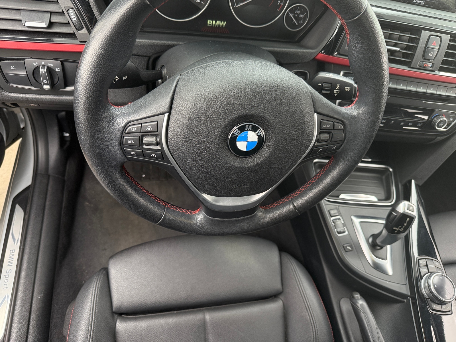 Thumbnail: 2014 BMW 3 Series - 4