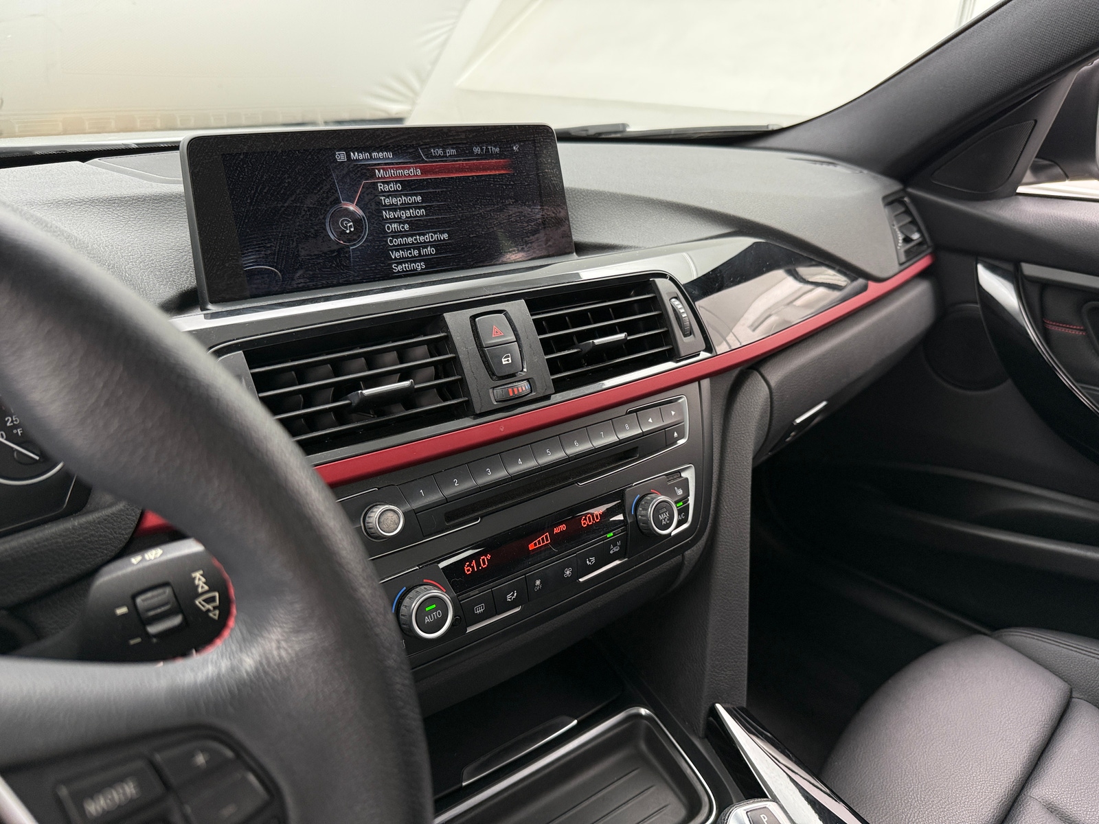 Thumbnail: 2014 BMW 3 Series - 3