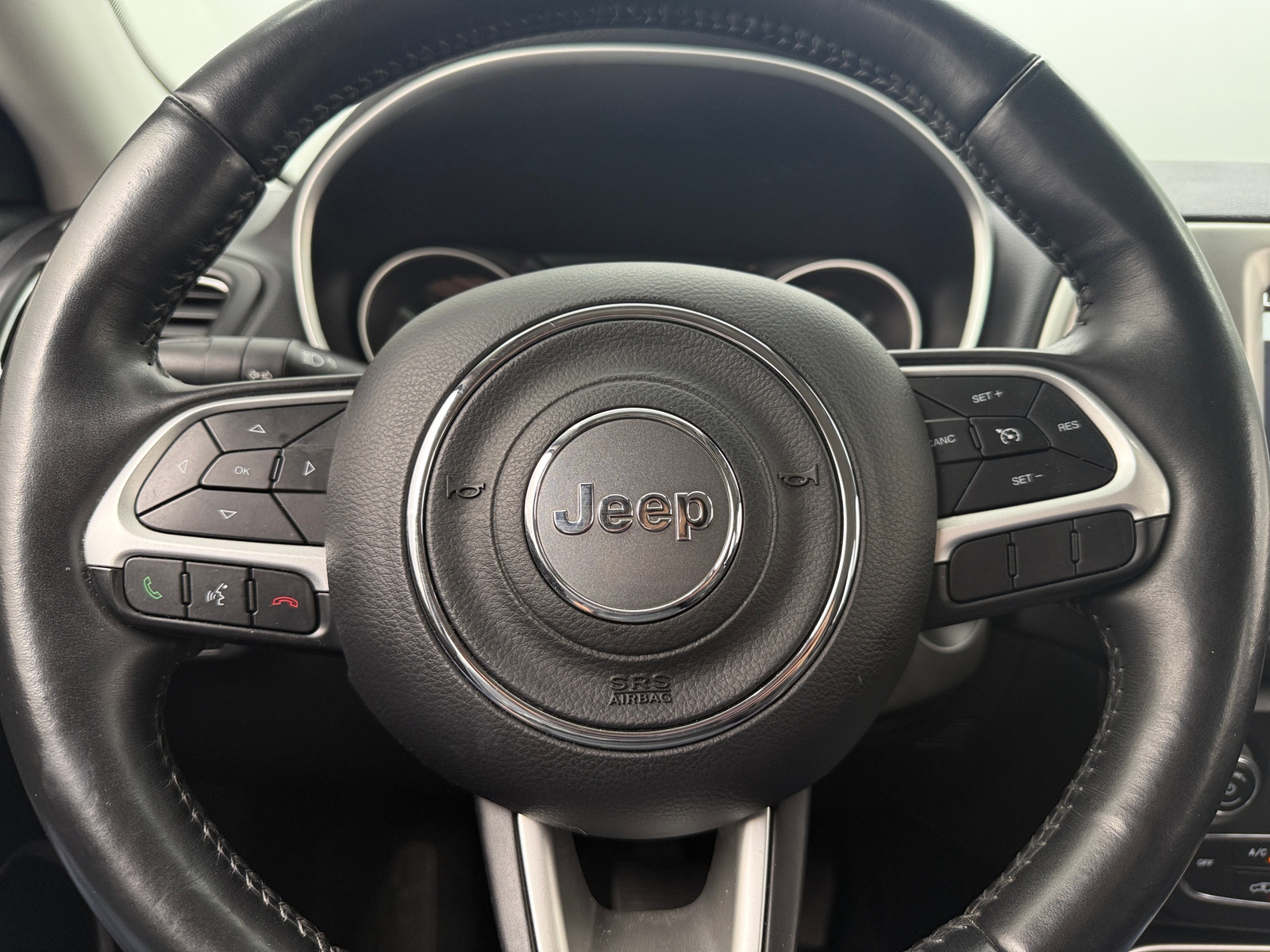 Thumbnail: 2019 Jeep Compass - 4