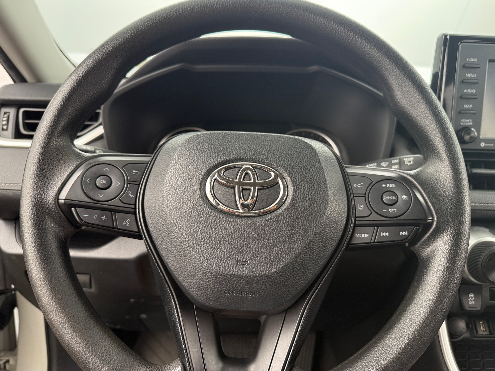 Thumbnail: 2021 Toyota RAV4 - 5