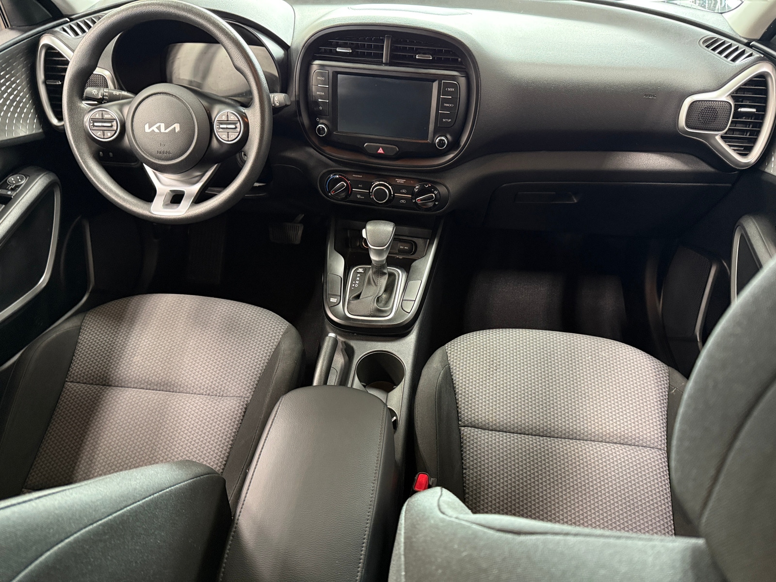 Thumbnail: 2023 Kia Soul - 3