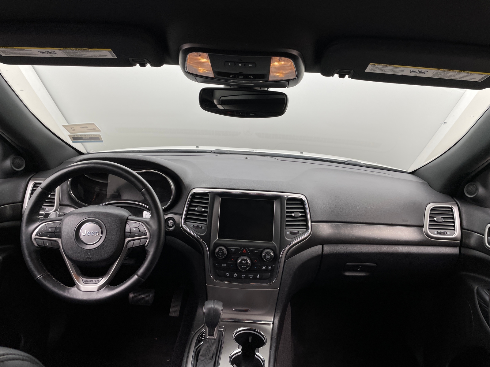 Thumbnail: 2017 Jeep Grand Cherokee - 2