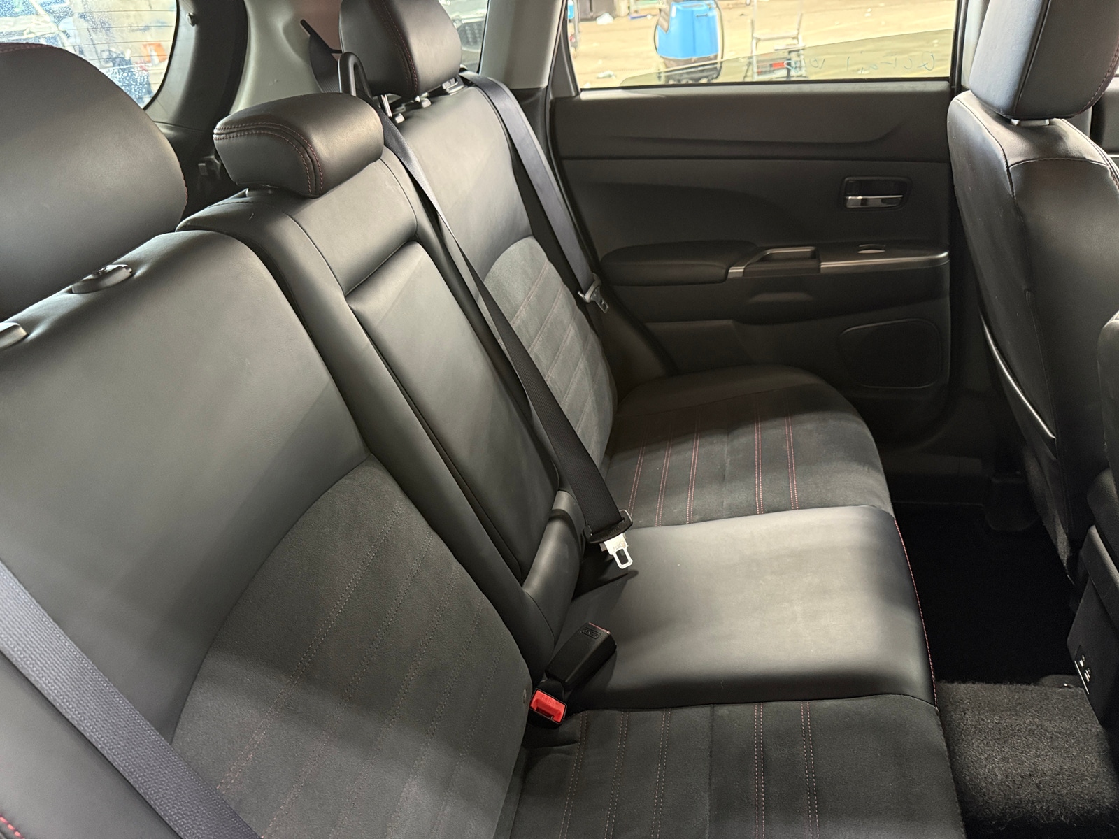 Thumbnail: 2024 Mitsubishi Outlander Sport - 5