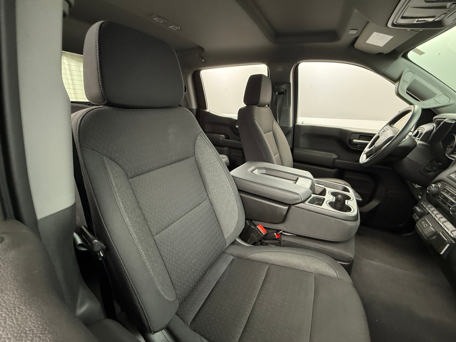 Thumbnail: 2024 Chevrolet Silverado 1500 - 2