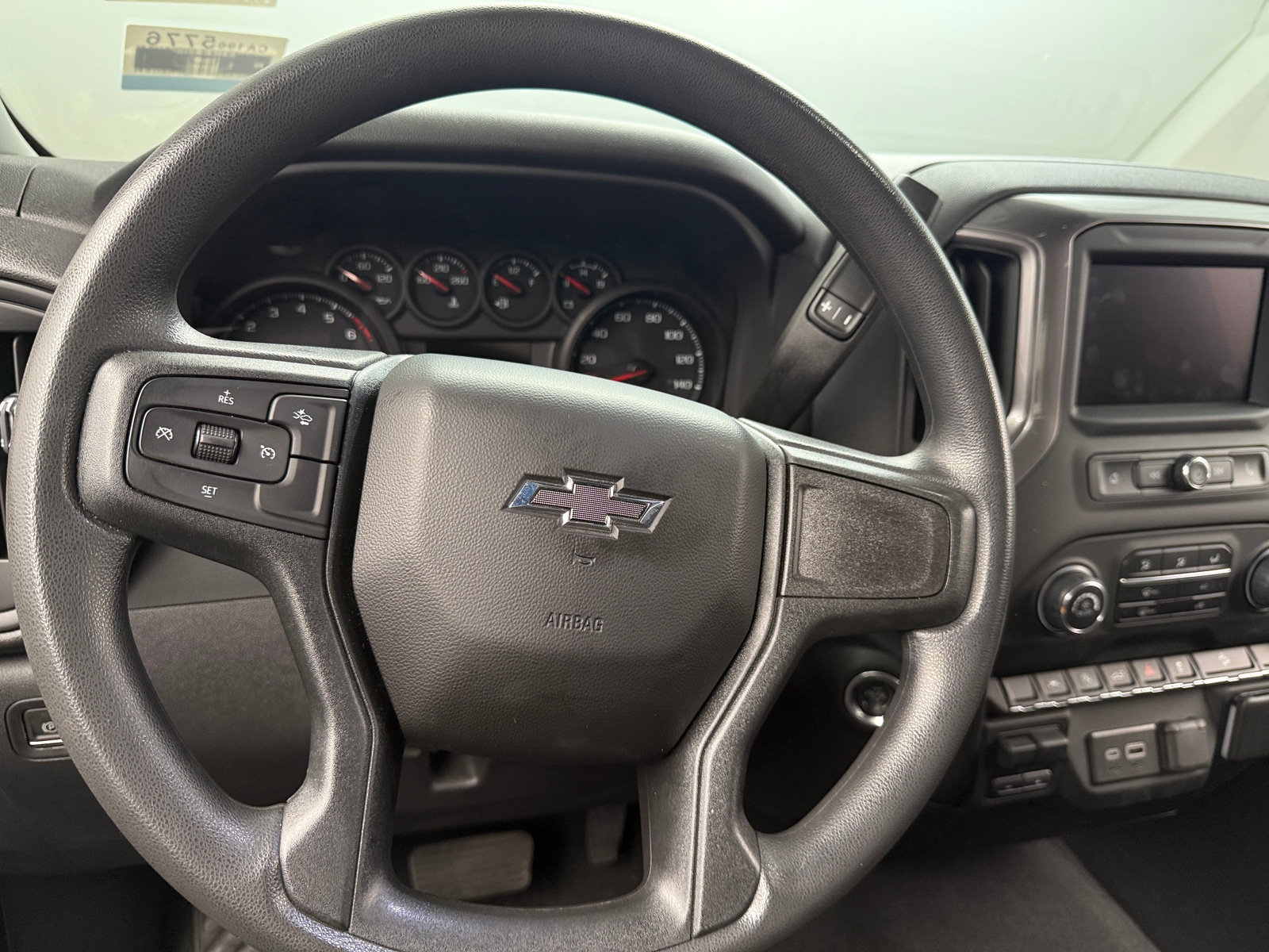 Thumbnail: 2024 Chevrolet Silverado 1500 - 5