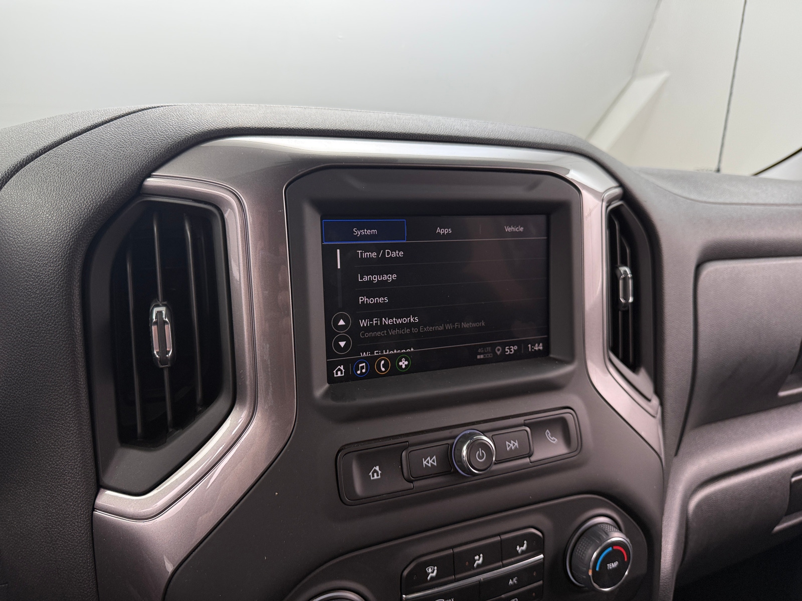 Thumbnail: 2024 Chevrolet Silverado 1500 - 4