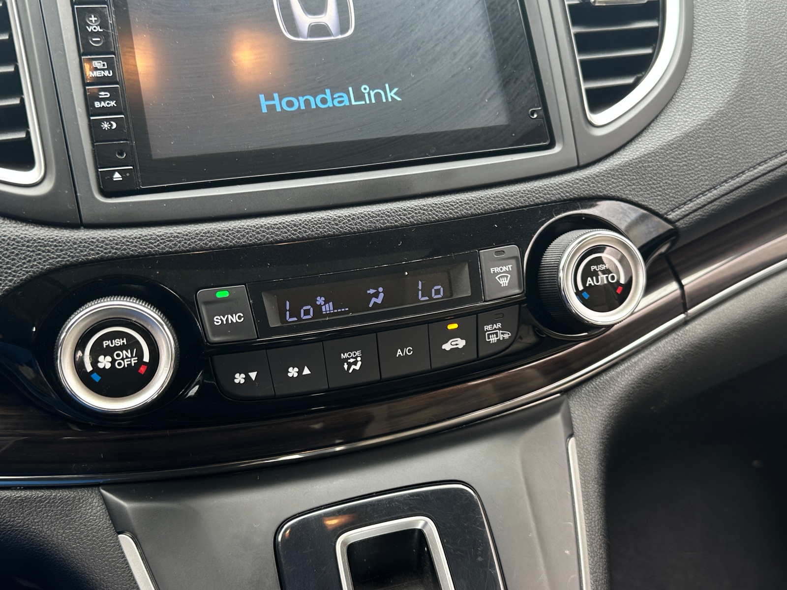 Thumbnail: 2015 Honda CR-V - 3