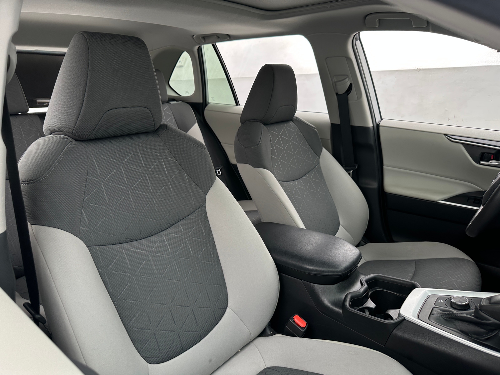 Thumbnail: 2021 Toyota RAV4 - 2