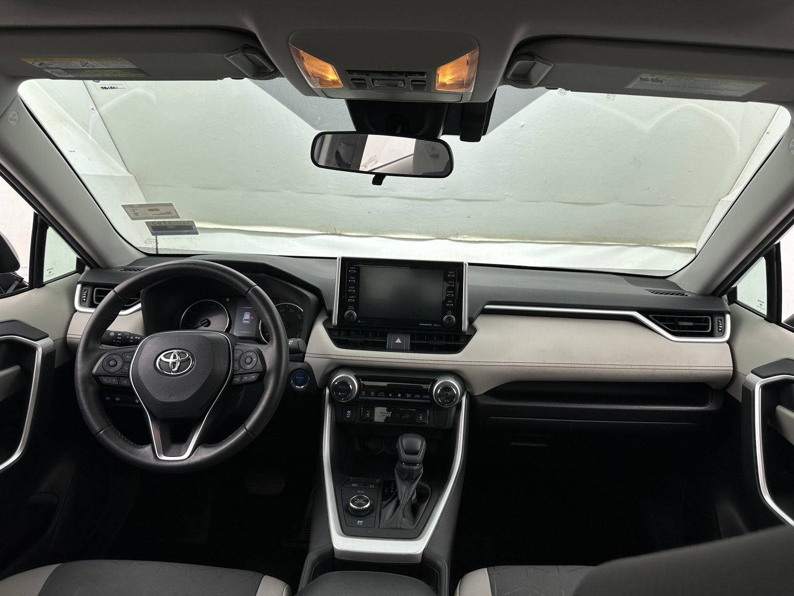 Thumbnail: 2021 Toyota RAV4 - 3