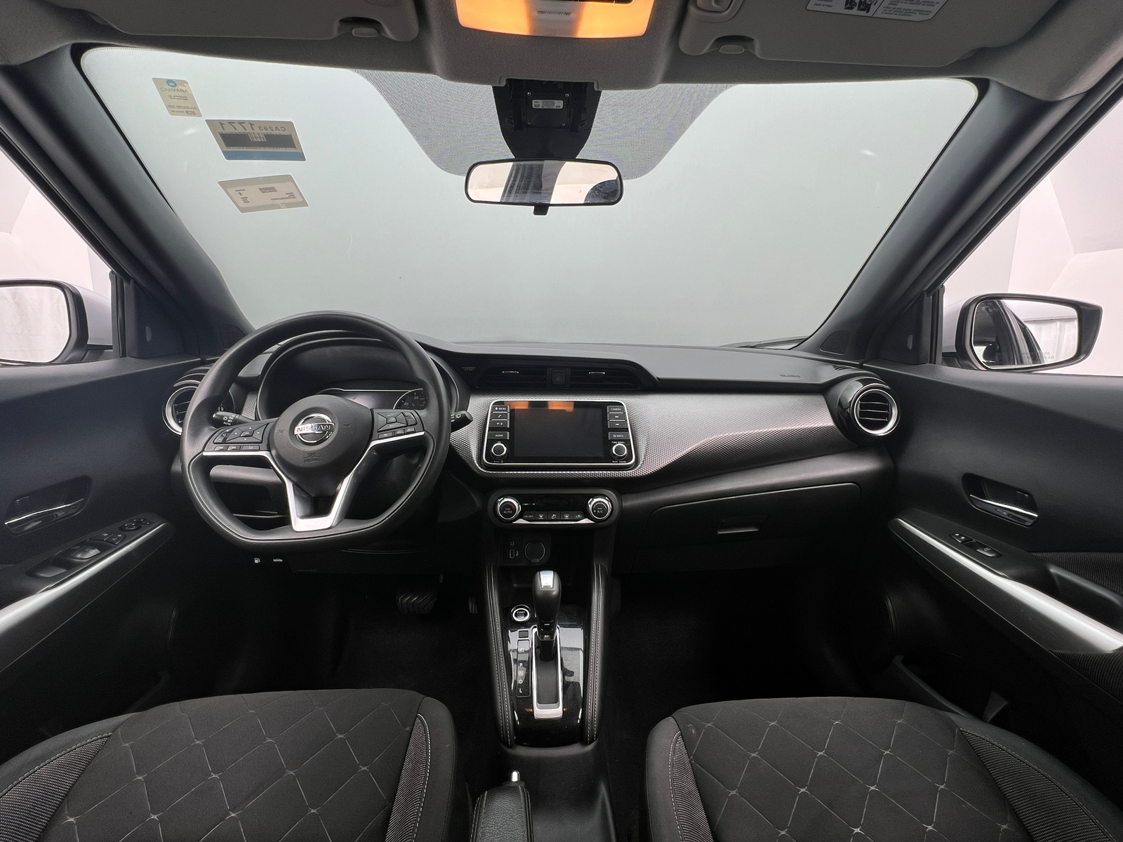 Thumbnail: 2020 Nissan Kicks - 3