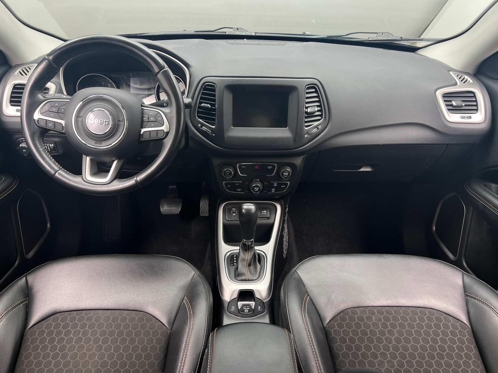Thumbnail: 2020 Jeep Compass - 3