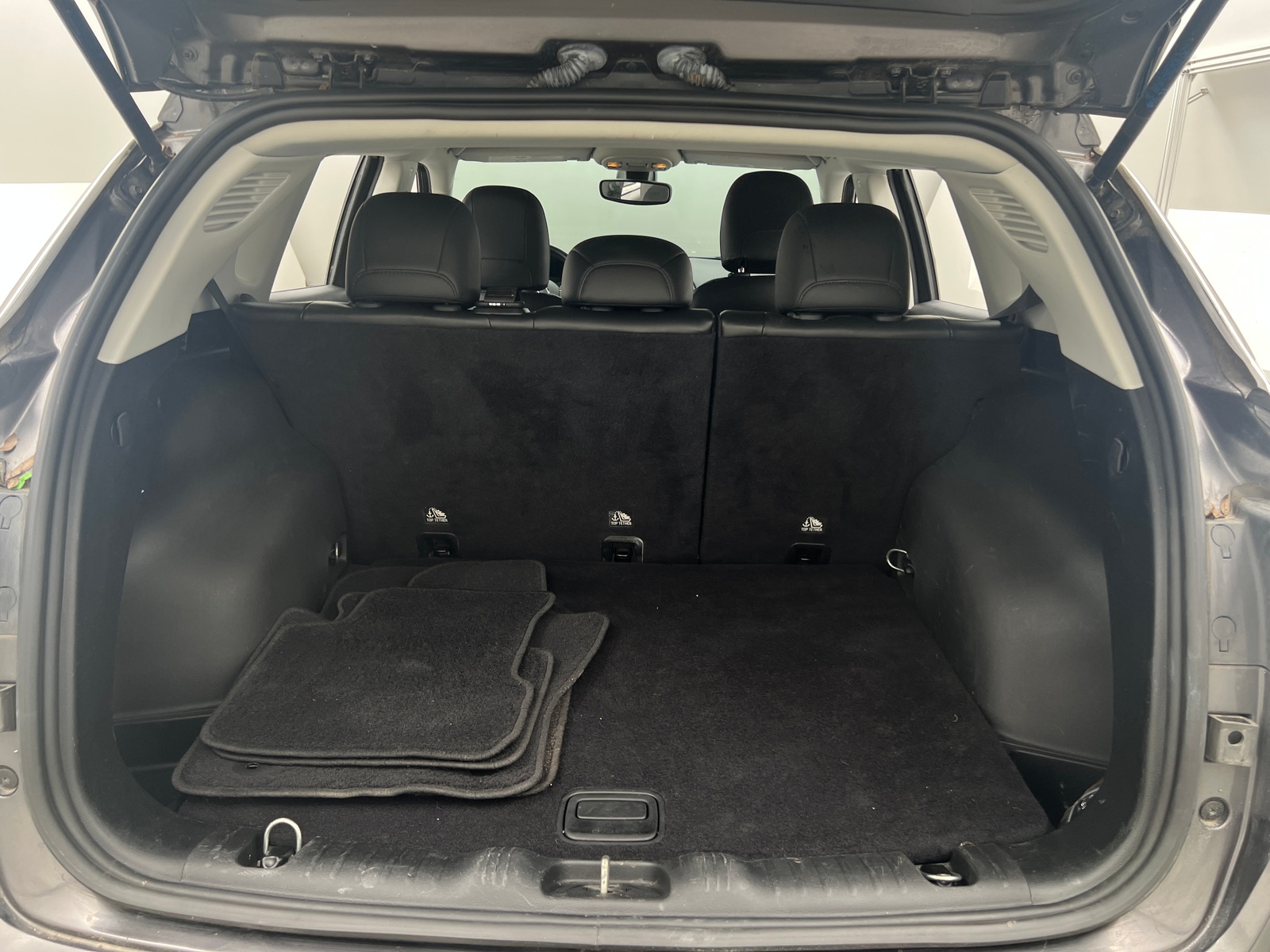 Thumbnail: 2020 Jeep Compass - 7