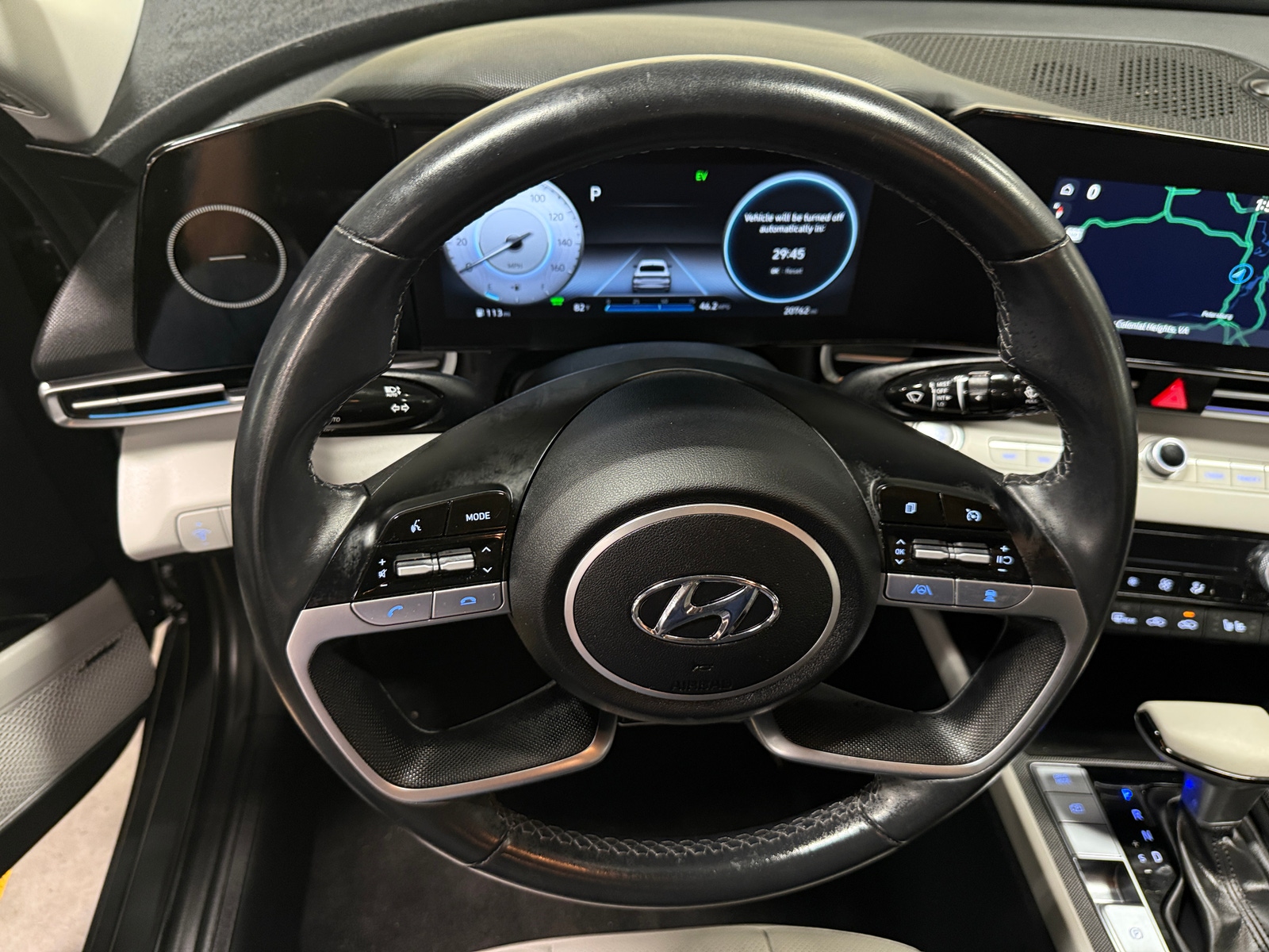 Thumbnail: 2023 Hyundai Elantra - 4