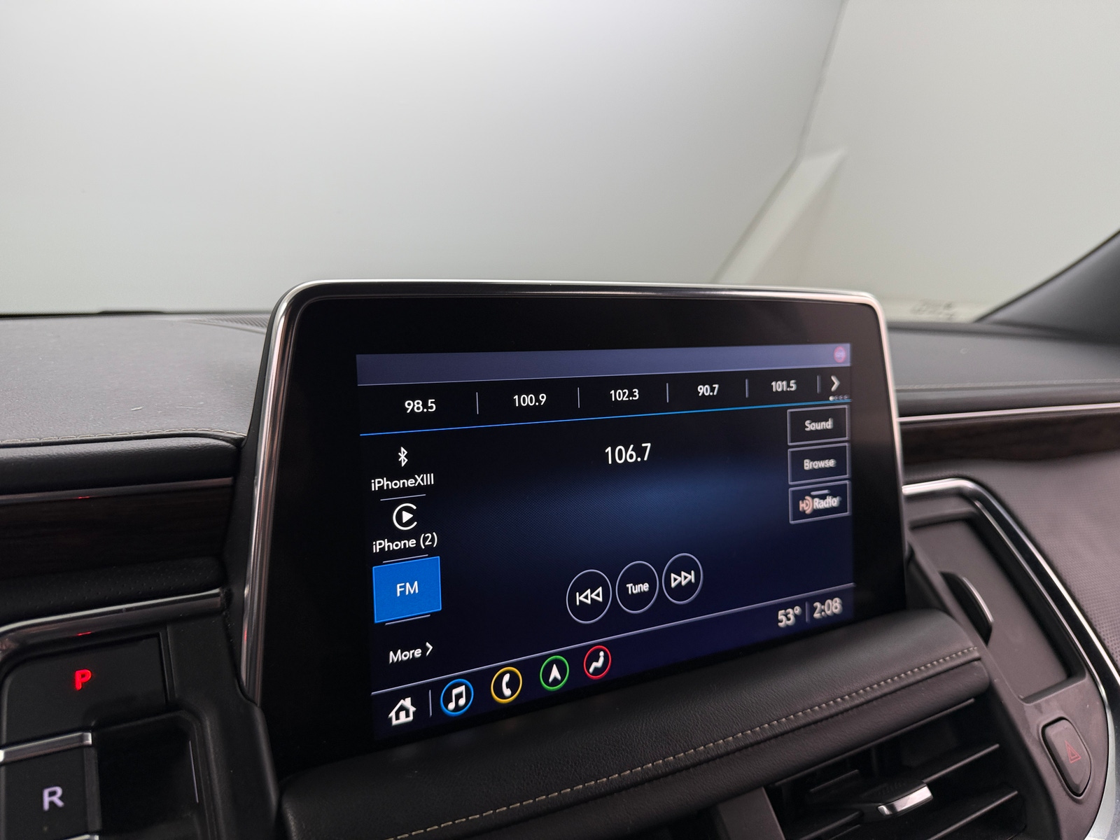 Thumbnail: 2021 Chevrolet Tahoe - 3