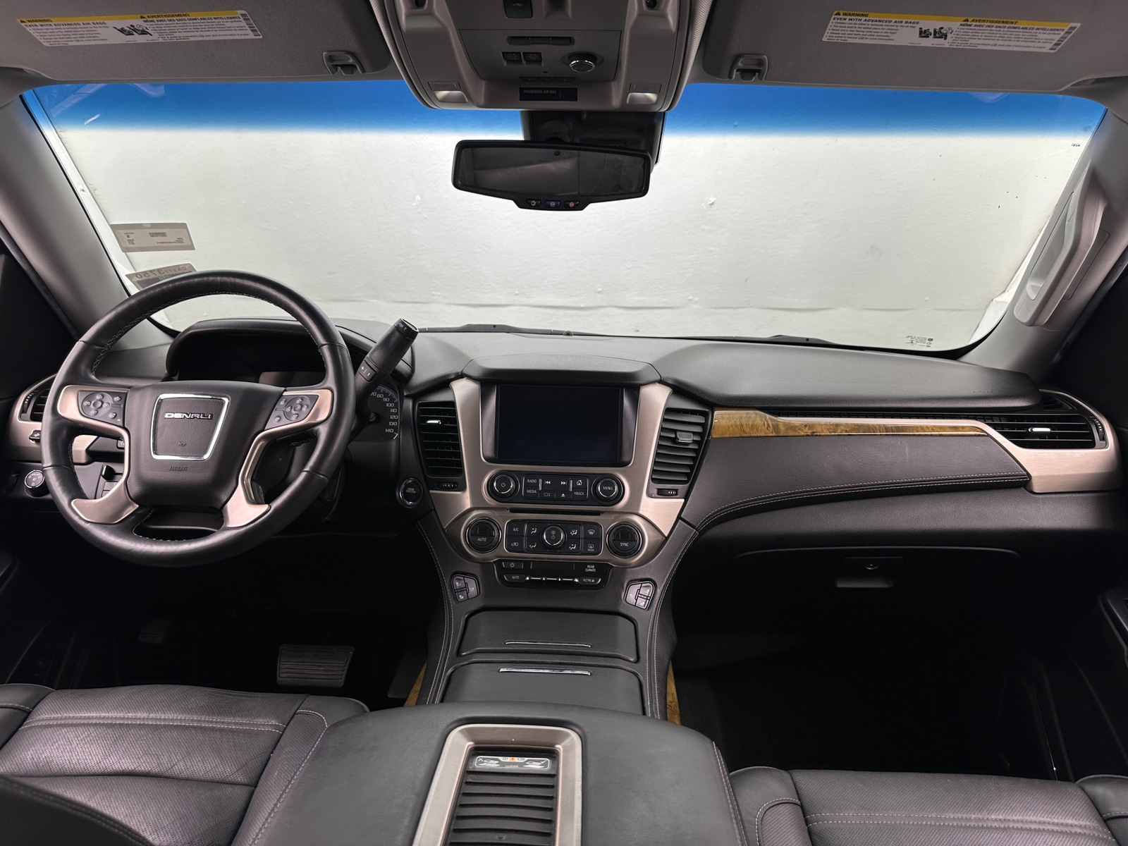 Thumbnail: 2017 GMC Yukon - 2