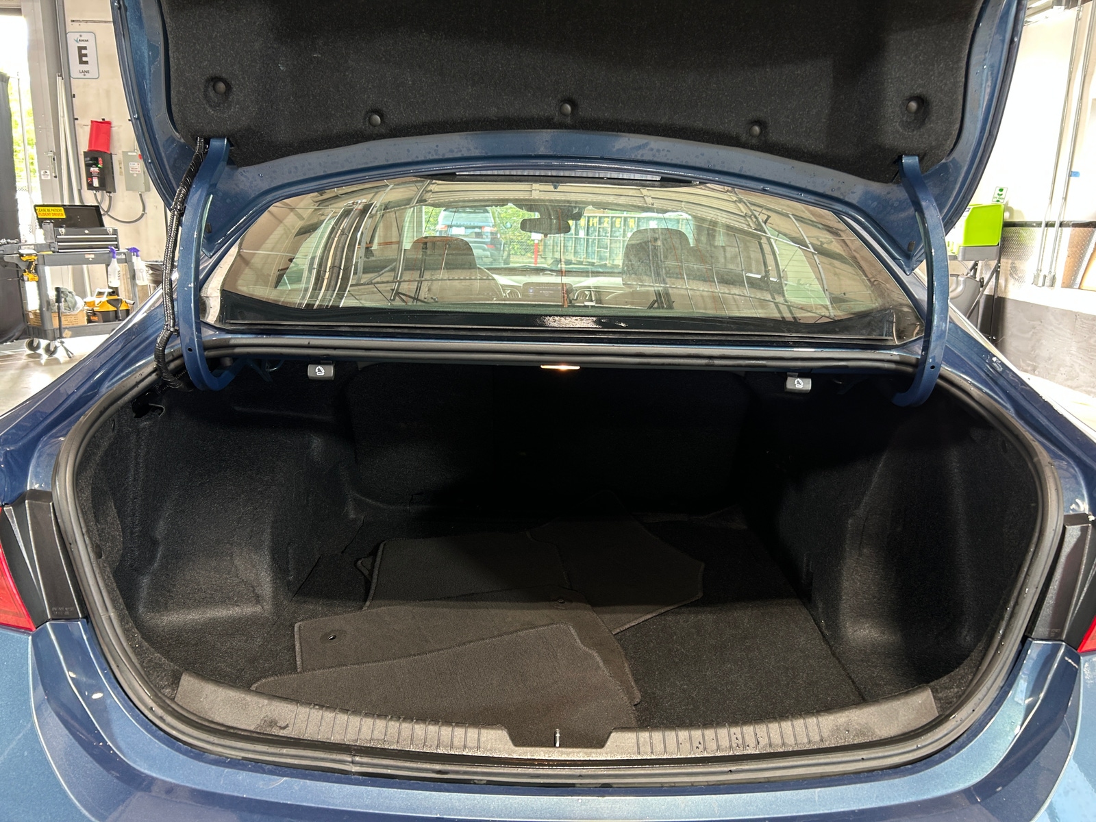 Thumbnail: 2024 Chevrolet Malibu - 7