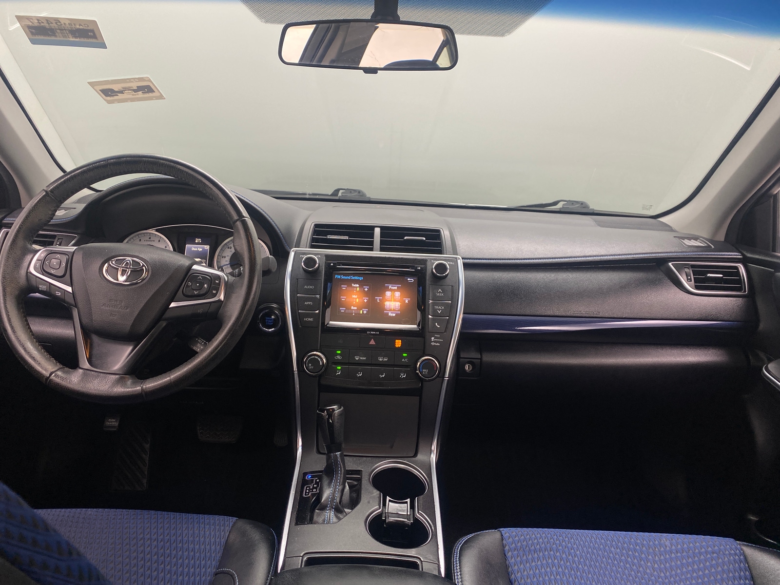 Thumbnail: 2016 Toyota Camry - 3