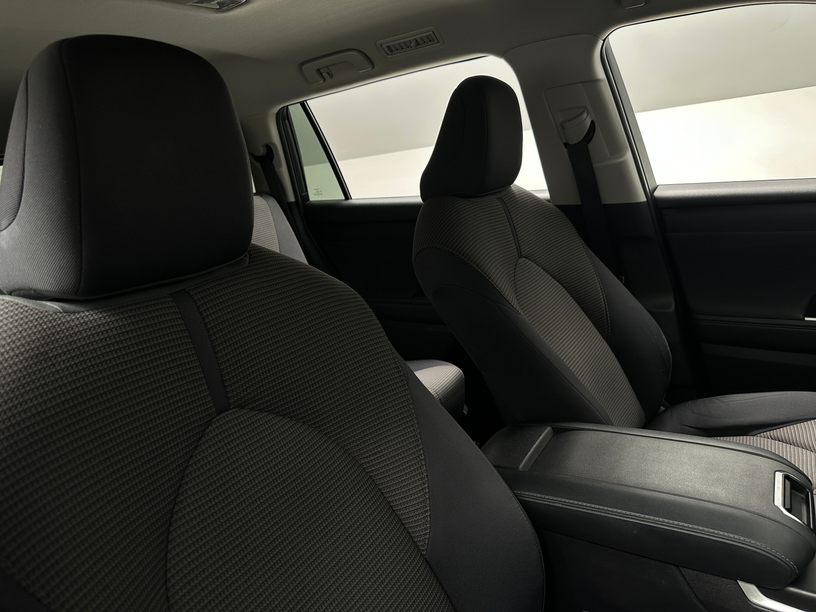 Thumbnail: 2022 Toyota Highlander - 2