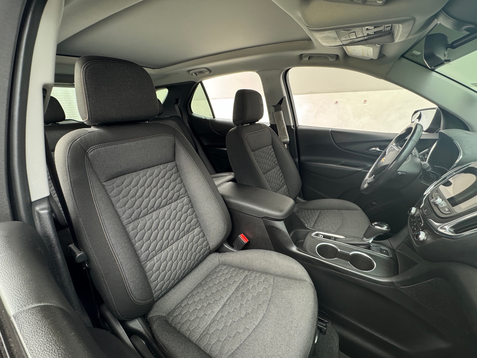 Thumbnail: 2018 Chevrolet Equinox - 2