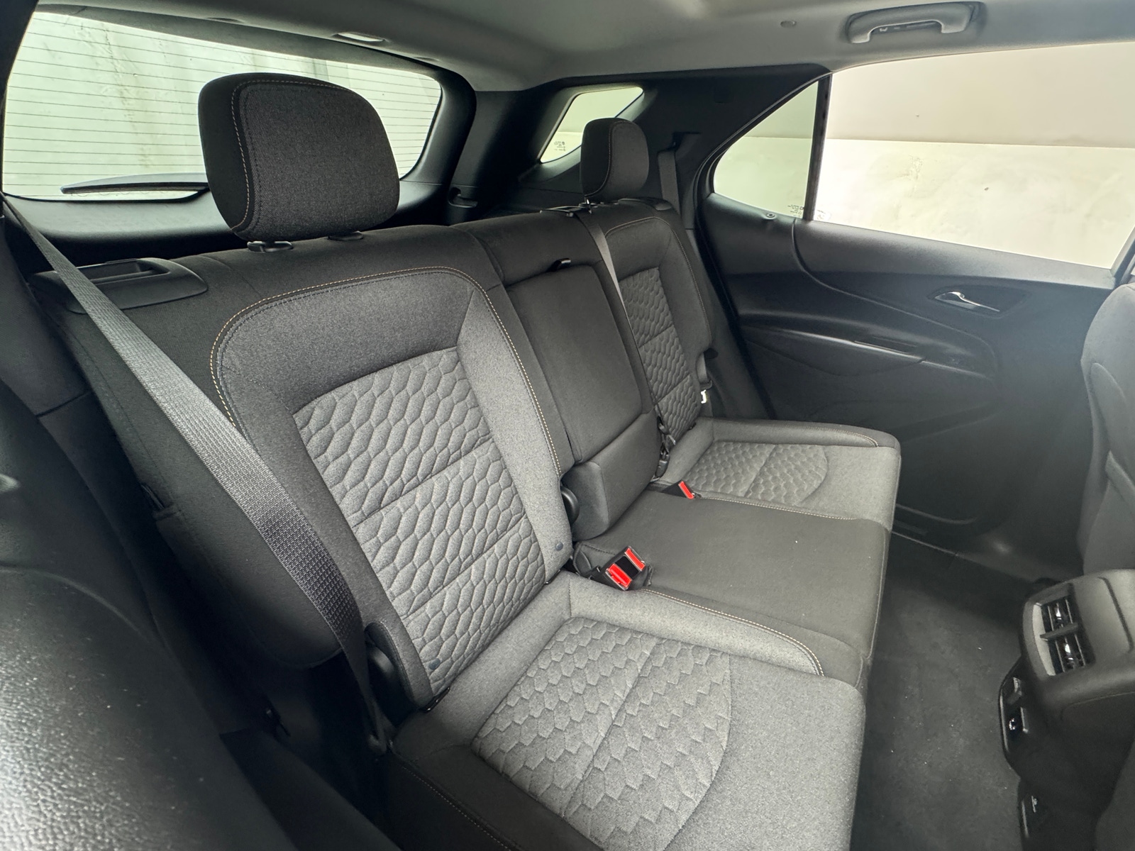 Thumbnail: 2018 Chevrolet Equinox - 6