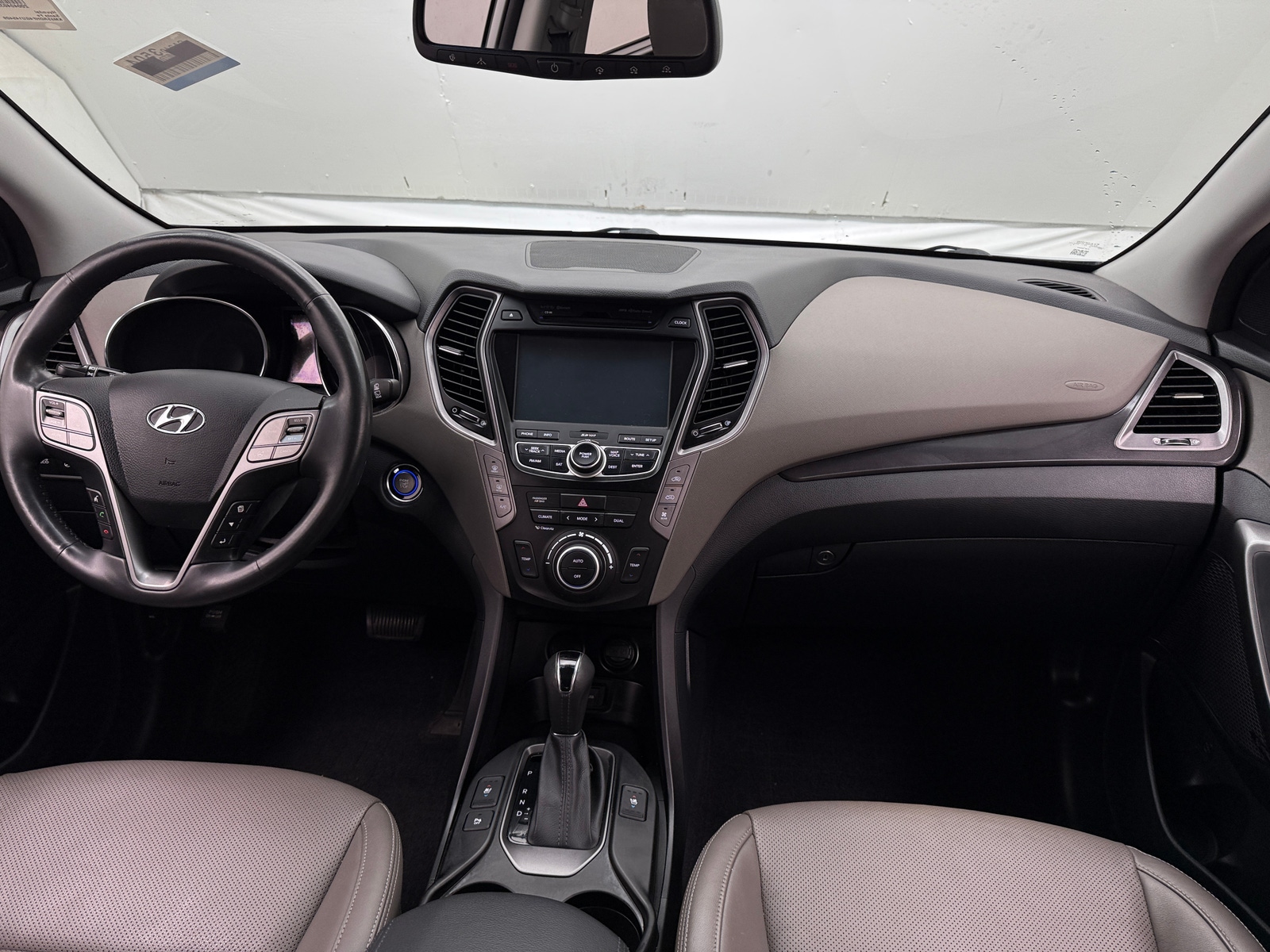 Thumbnail: 2016 Hyundai Santa Fe - 2
