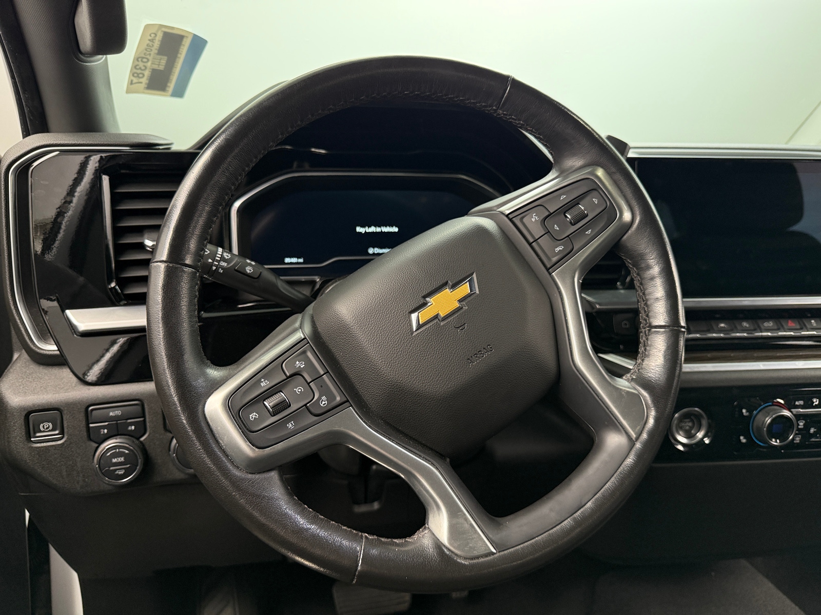 Thumbnail: 2022 Chevrolet Silverado 1500 - 5