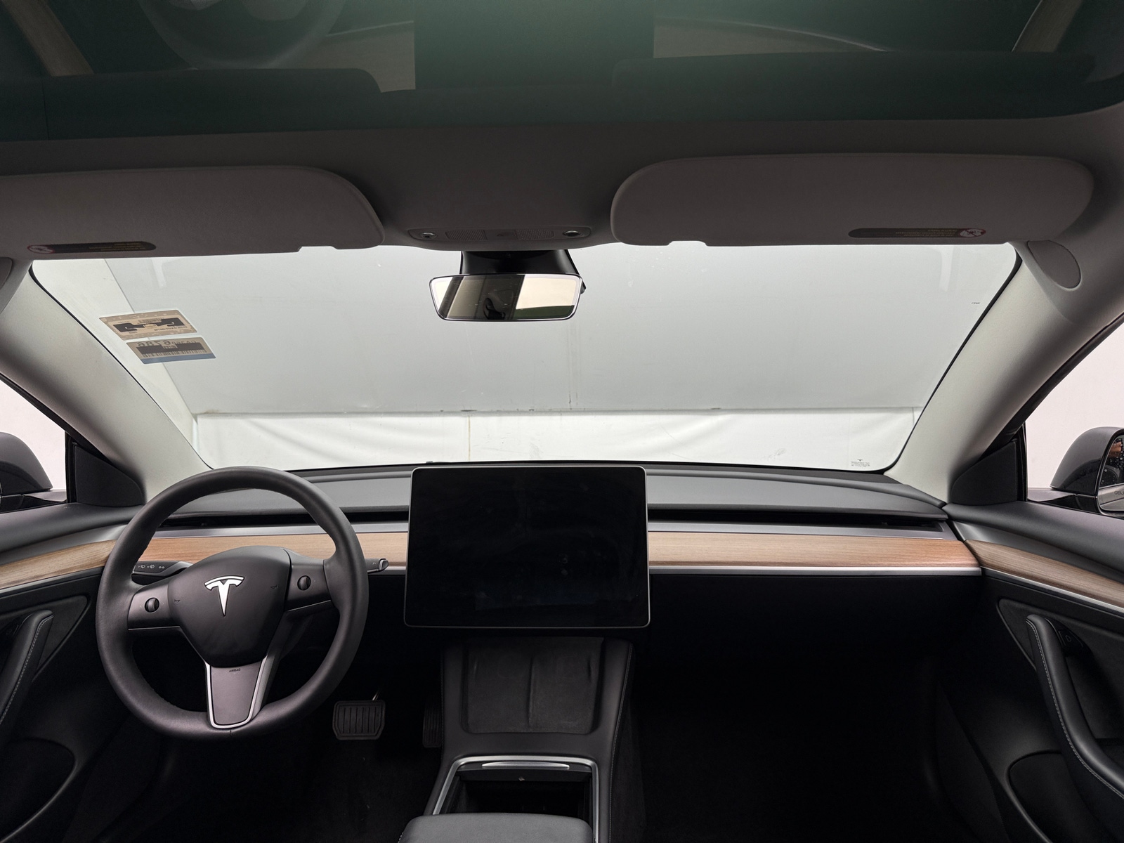 Thumbnail: 2023 Tesla Model 3 - 2