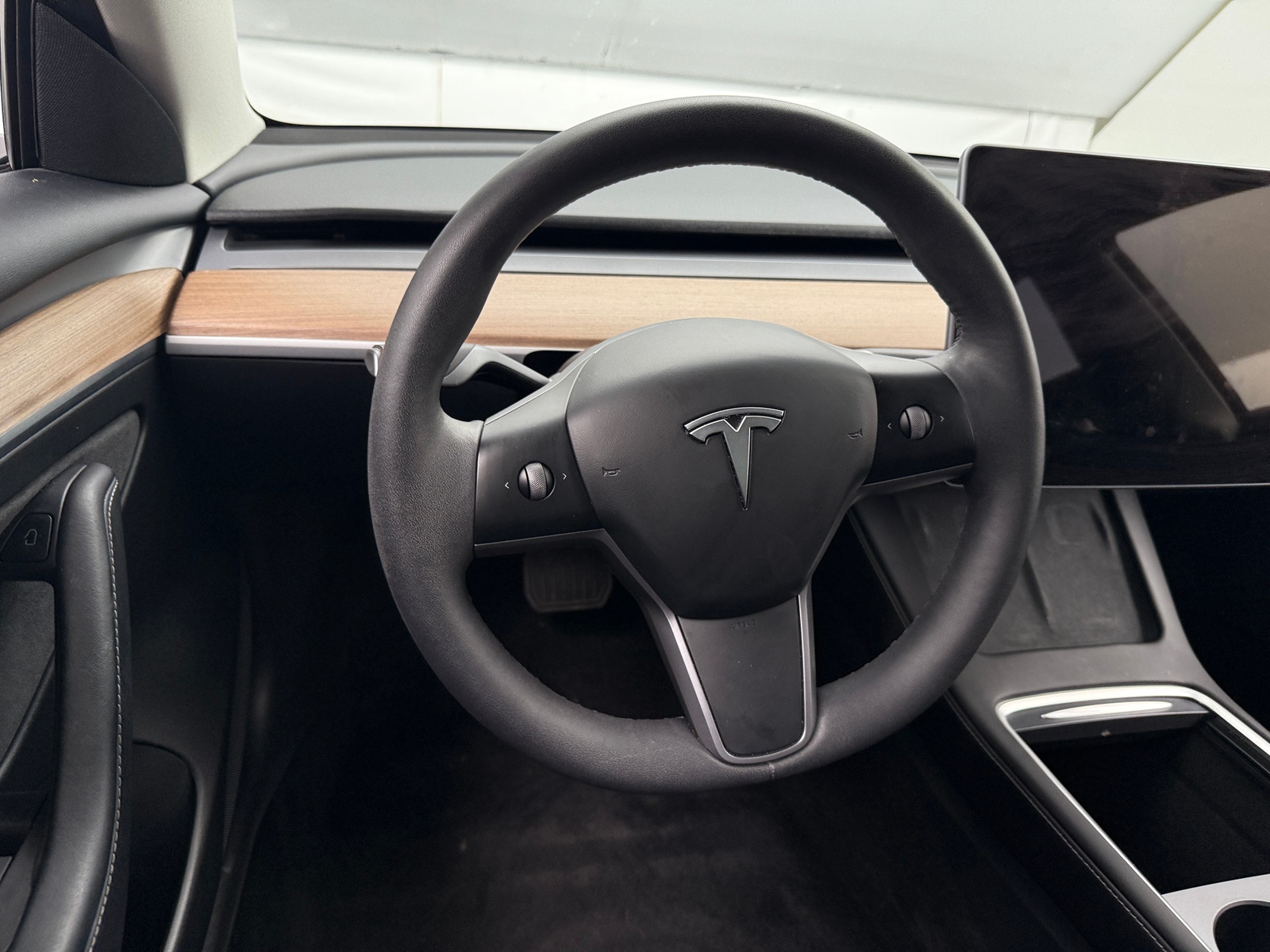 Thumbnail: 2023 Tesla Model 3 - 4