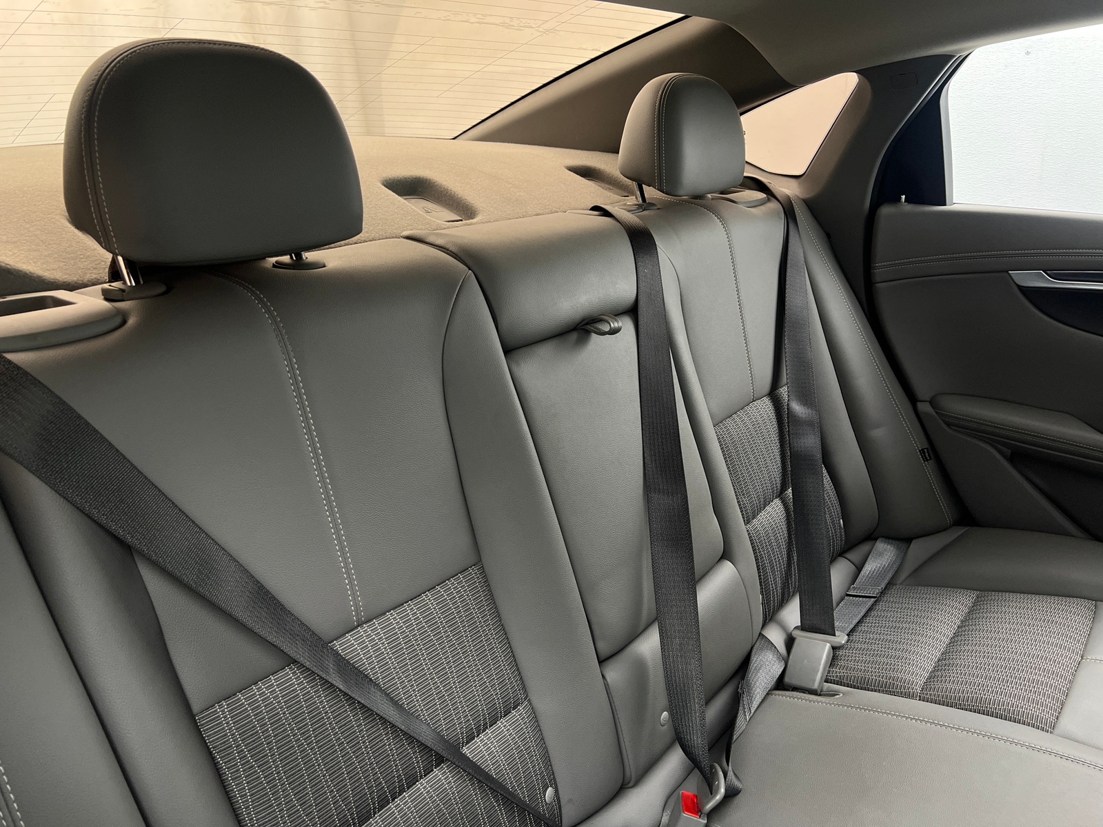 Thumbnail: 2018 Chevrolet Impala - 6