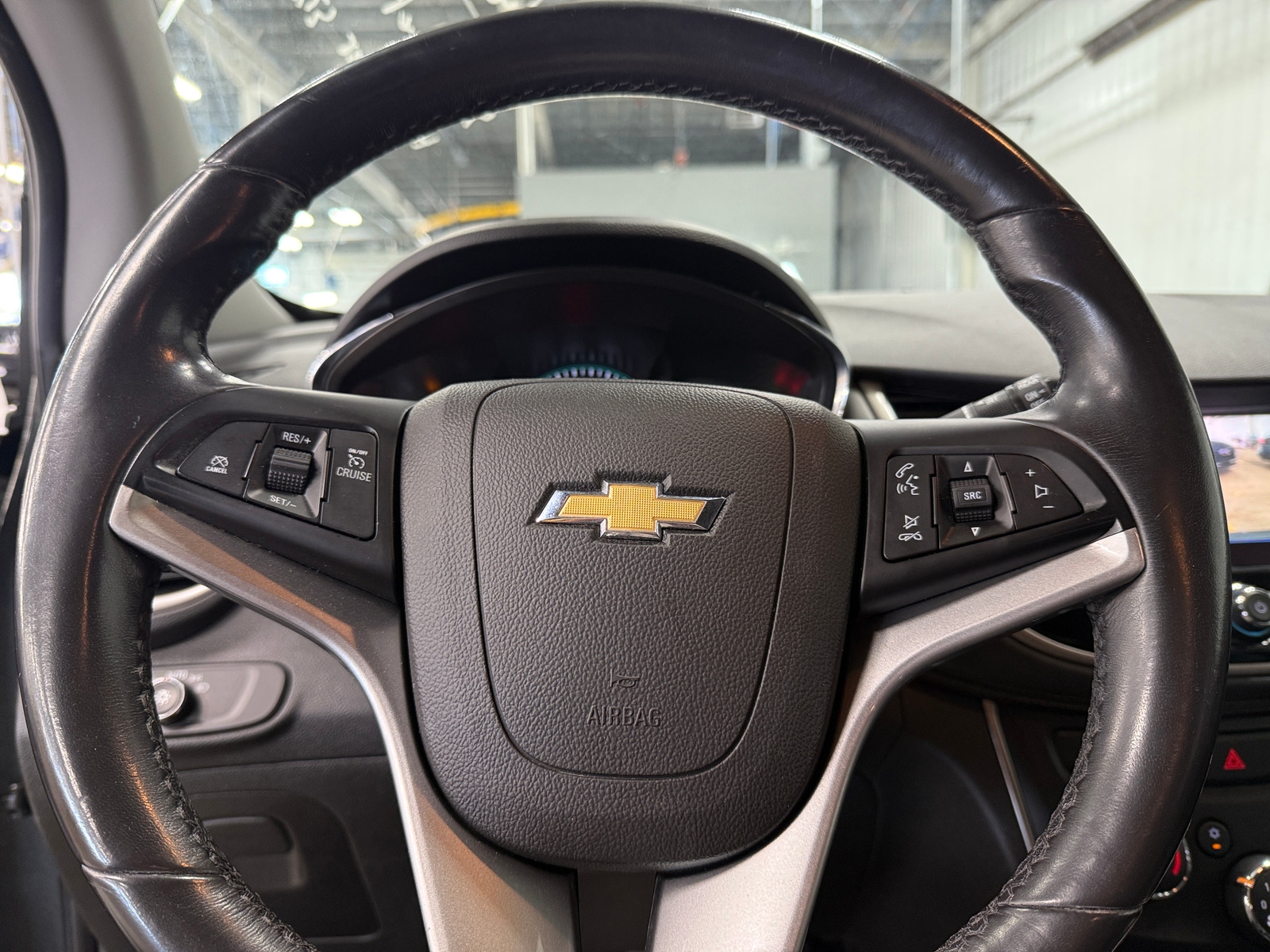 Thumbnail: 2020 Chevrolet Trax - 5