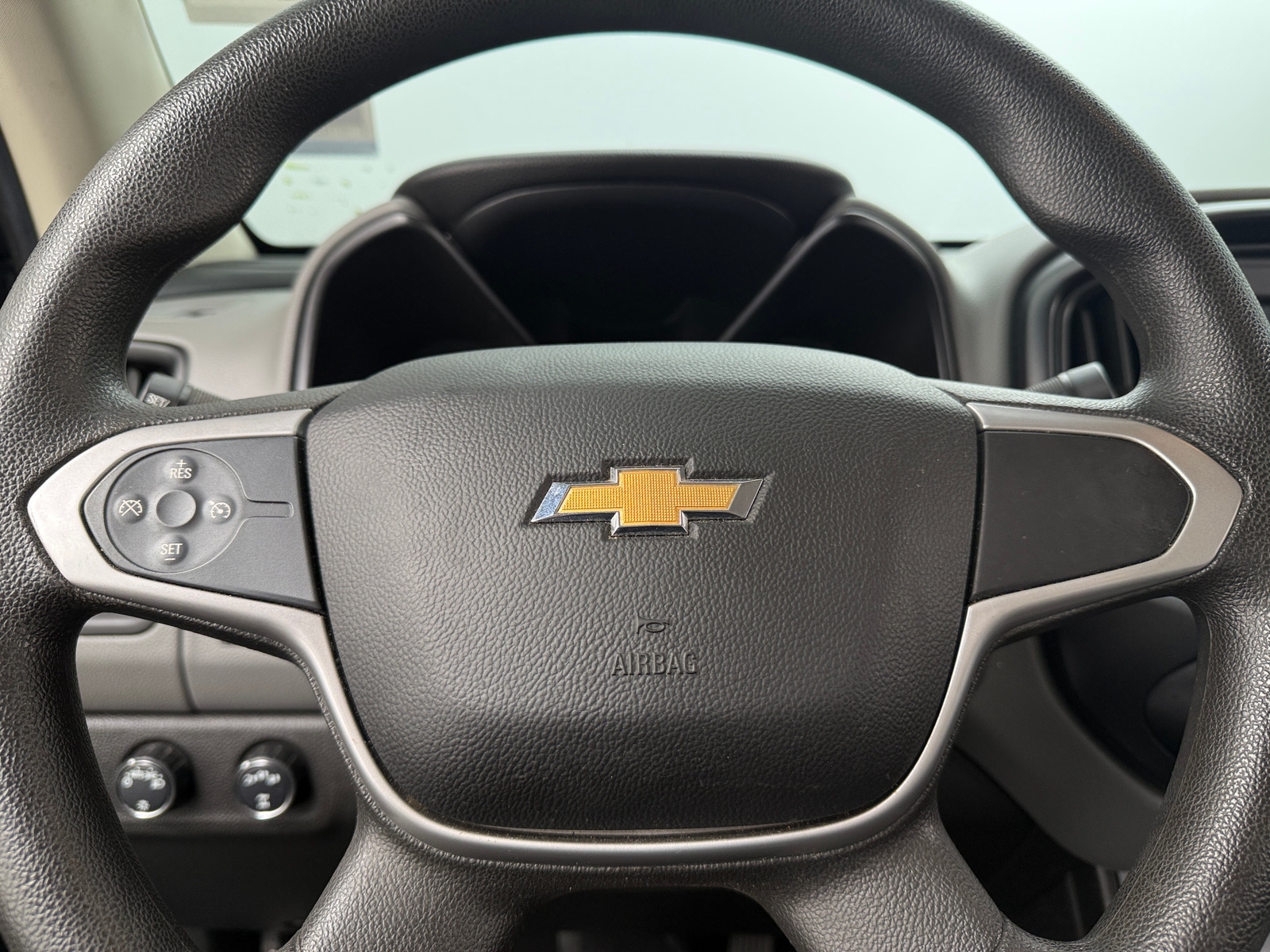 Thumbnail: 2019 Chevrolet Colorado - 5