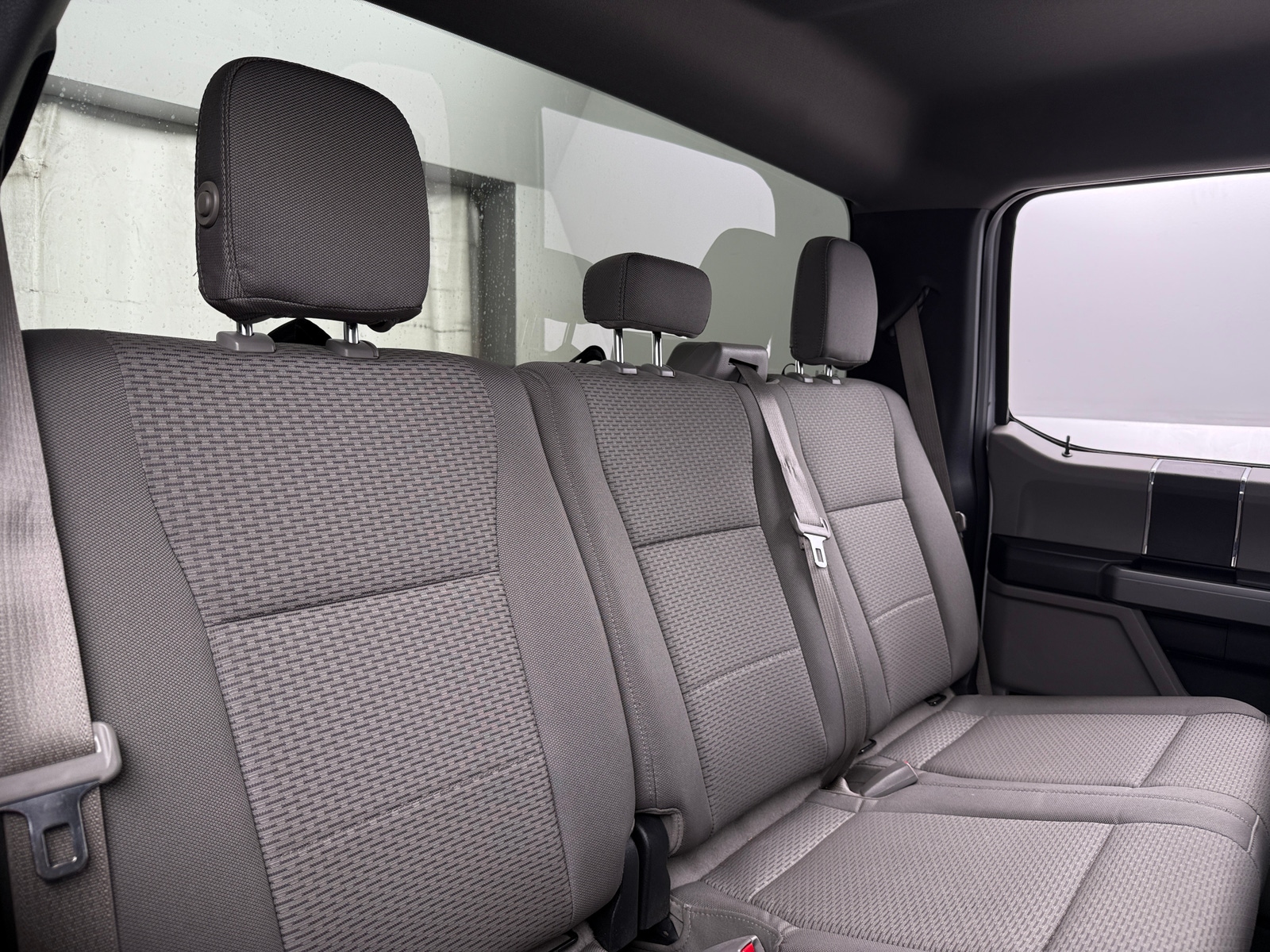 Thumbnail: 2015 Ford Econoline - 6