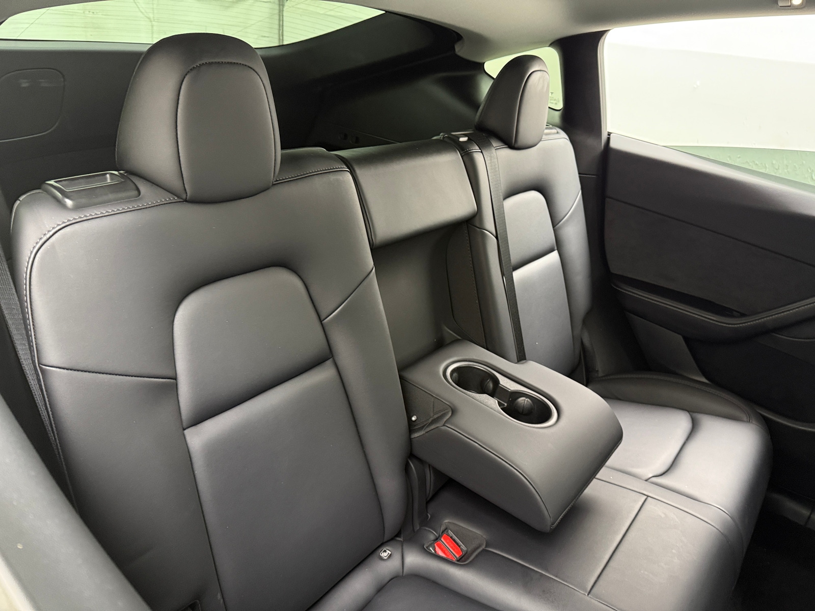 Thumbnail: 2022 Tesla Model Y - 5